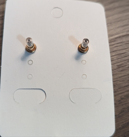 NWT Christmas Tree 🎄 Earrings - Picture 2 of 4